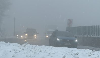 Bolu Dağı’nda Görüş Mesafesi 20 Metreye Düştü