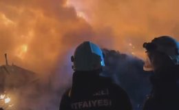 Gebze Pelitli’ de Fabrika Alev Alev Yandı