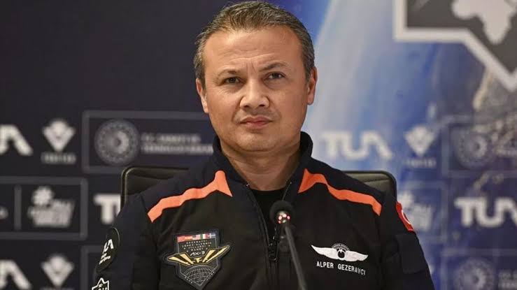 Türk Astronot Alper Gezeravcı Kocaeli’de Kaza Yaptı