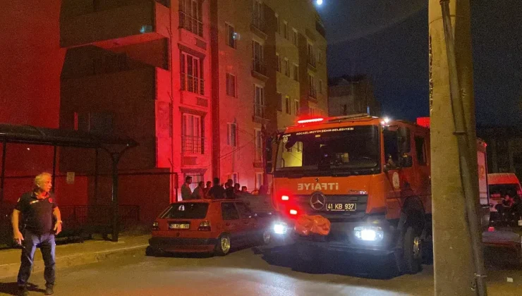 Nargileyi Yakmaya Çalışırken Evi Yaktı