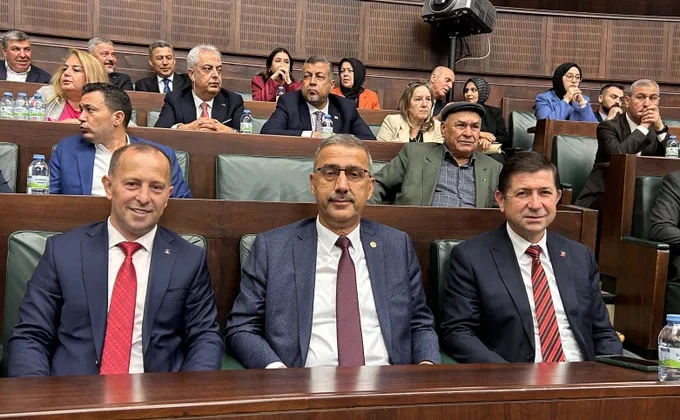 AK Parti Kocaali İlçe Başkanı ve Belediye Başkanı Bir Araya Geldi