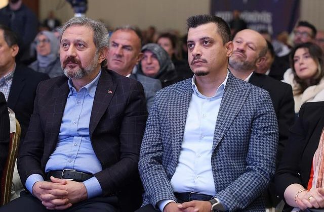 AK Parti Gölcük İlçe Başkanlığı 8. Olağan Kongresi Gerçekleştirildi