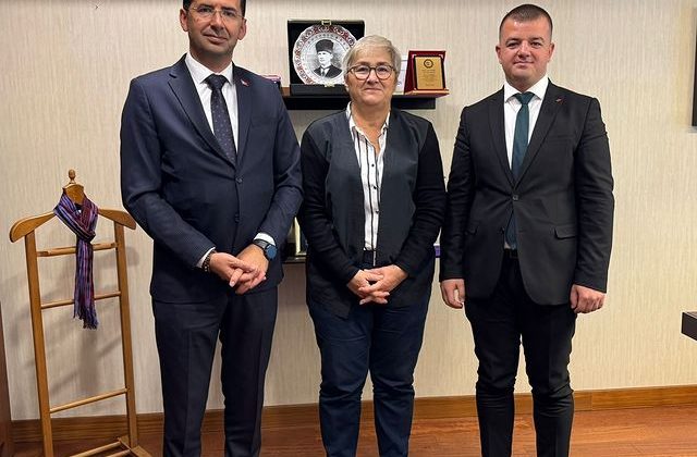 Kaynarca Belediye Başkanından Teşekkür Ziyareti