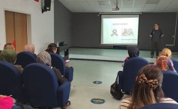Bekir Sıtkı Özer Ortaokulu’nda Meme Kanseri Farkındalığı Eğitimi Verildi