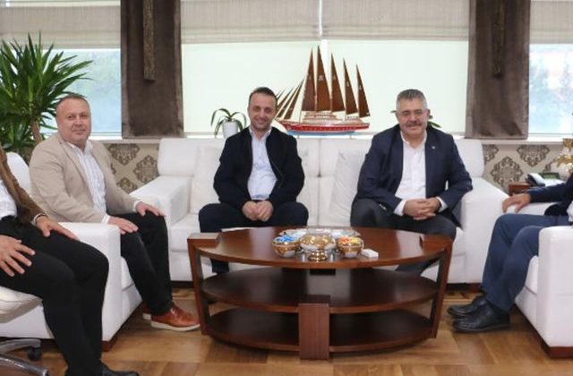 Kocaeli Milletvekili Veysel Tipioğlu Körfez Belediyesi’nde Ziyaret Gerçekleştirdi