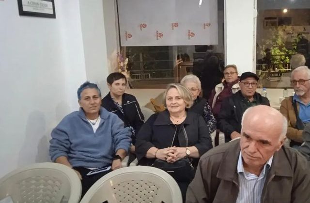 Disk Emekli Sen Gölcük Şubesi, “Emeklileri 2025 yılında bekleyen tehlikeler ve emeklilerin durumu” konulu bir panel düzenledi