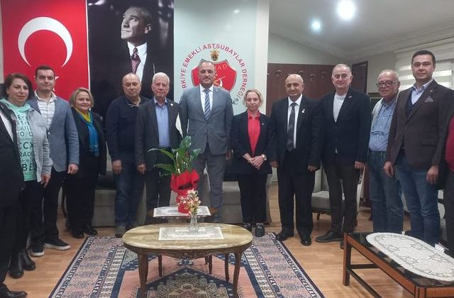 CHP Gölcük İlçe Teşkilatı’nın TEMAD Ziyareti