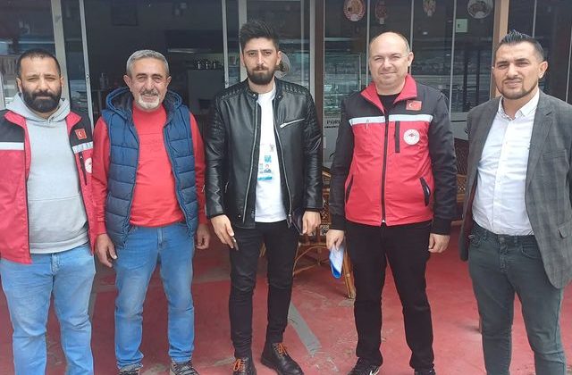 Körfez İlçesi’nde Nargile Sunumu Kontrol Ediliyor