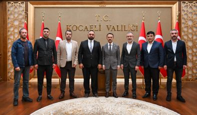 Vali İlhami Aktaş, Dilovası Sivil Toplum Platformu ve Yönetimini Kabul Etti