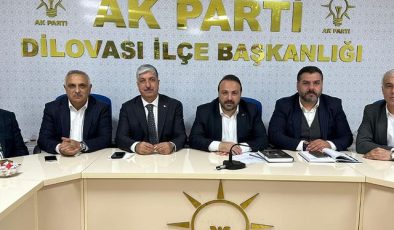 AK Parti Dilovası İlçe Başkanlığı, Yönetim Kurulu Toplantısı Gerçekleştirdi