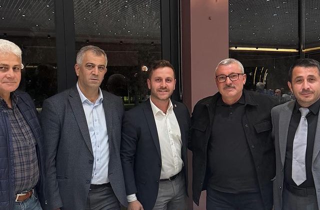 AK Parti İzmit İlçe Kongresi’ne Gençlik Kolları Başkanı Köksal Gümüş’ten Destek