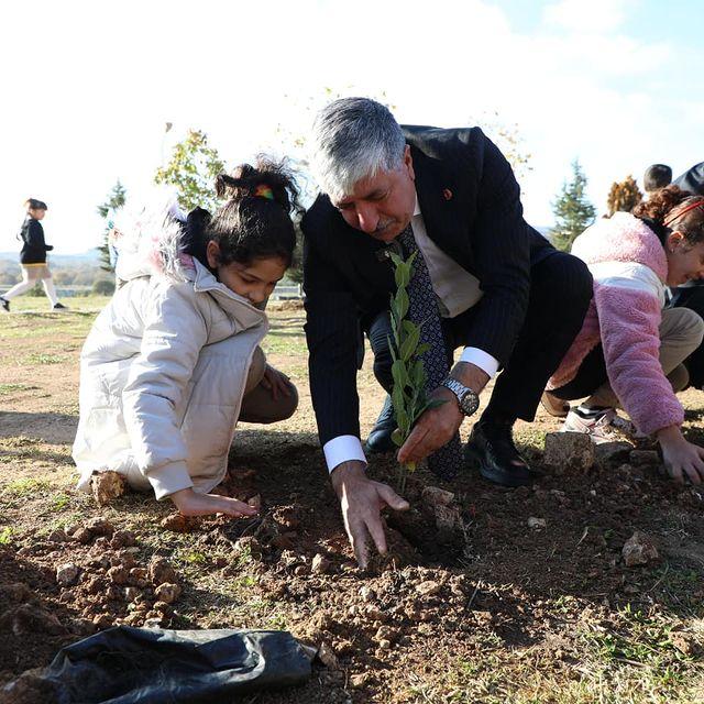 Dilovası’nda Milli Ağaçlandırma Günü Etkinliği
