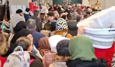 Karamürsel’de kış günü alışveriş izdihamı!